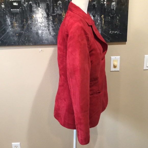 Nygard Red Zipper Front Soft Faux Suede Jacket w/Front Pockets and Wide Lapel-12 - Picture 4 of 16